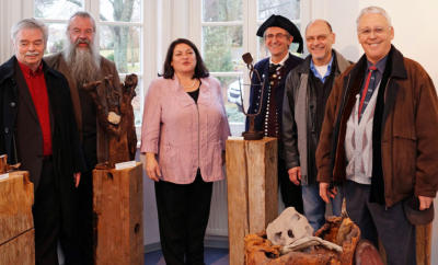 Freuen sich über die gelungene Ausstellung (von links): Dieter Wiedenmann, Josef Rues, Gabriele Schröter, Herbert Kugele, Reinhold Vollmer und Wolfgang Hager.